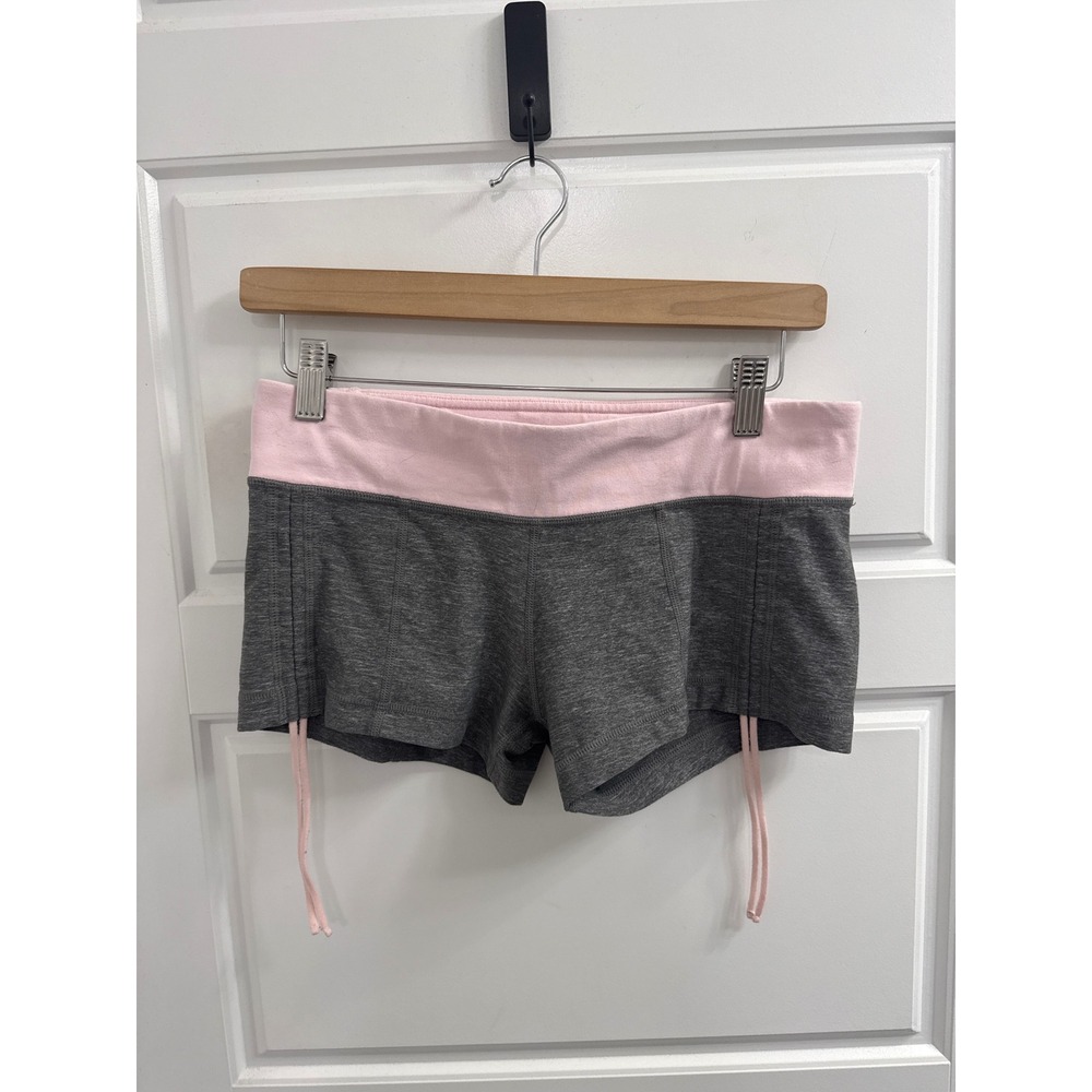 Lululemon Grey Pink Drawstring Side Athletic Yoga Shorts Size 8 Heathered Grey